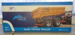 VGM Rocky sand tipping trailer - AT Collections, Hobby en Vrije tijd, Modelauto's | 1:32, Verzenden, Nieuw, Tractor of Landbouw