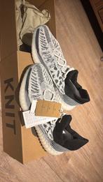 Yeezy 350 CMPCT slate panda - maat 42 2/3 - origineel, Ophalen of Verzenden, Nieuw, Zwart