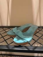 UGG Basil slippers, Ophalen of Verzenden, Zo goed als nieuw