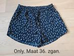 Only broekje. Maat 36., Kleding | Dames, Broeken en Pantalons, Blauw, Kort, Ophalen of Verzenden, Zo goed als nieuw