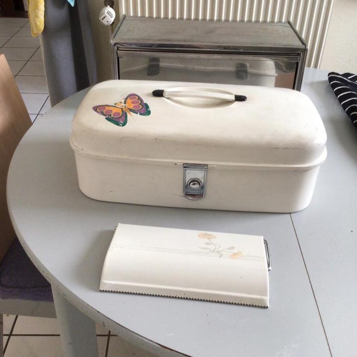 Brabantia, 2 x broodtrommel, en keukenrolhouder,vintage, Huis en Inrichting, Keuken | Keukenbenodigdheden, Gebruikt, Ophalen