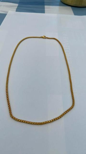 Ketting double met mooie schakel 47 cm lang. beschikbaar voor biedingen