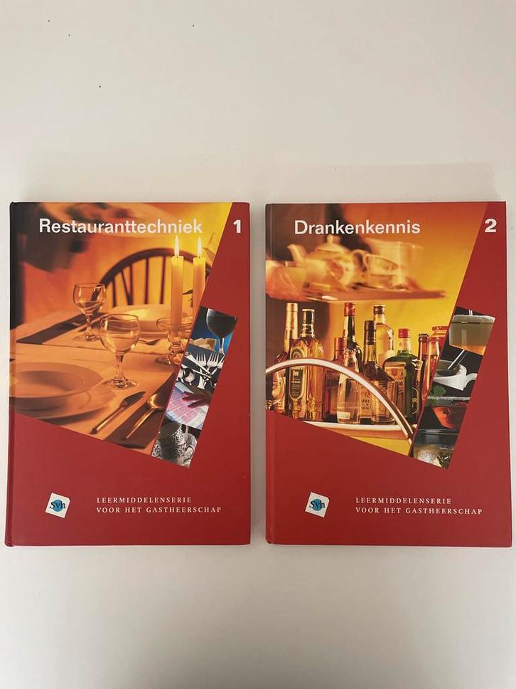 Horeca Onderwijs Boeken - Restauranttechniek & Drankenkennis, Boeken, Studieboeken en Cursussen, Gelezen, MBO, Ophalen of Verzenden
