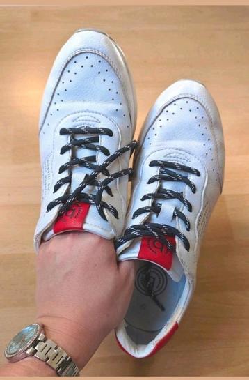 Bugatti schoenen maat 39  beschikbaar voor biedingen