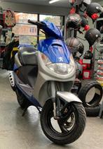 Scooter gezocht, Ophalen
