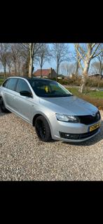 Skoda Rapid 1.2 TSI 63KW Spaceback H5 2015 Grijs, Auto's, Skoda, Voorwielaandrijving, 4 cilinders, Origineel Nederlands, Handgeschakeld
