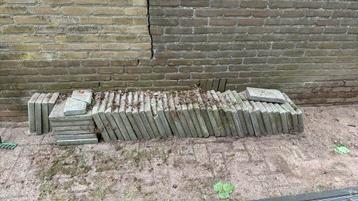 40 betontegels 30x30 gratis beschikbaar voor biedingen