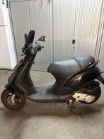 Zip 4t 2021, Fietsen en Brommers, Scooters | Piaggio, Ophalen, Maximaal 45 km/u, Zip, Zo goed als nieuw