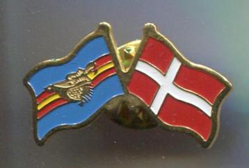 2 landen vlaggen koper PIN ( BLAD6_639 ) beschikbaar voor biedingen
