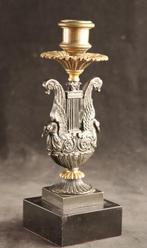 Kleine bronzen Empire kandelaar, Verzenden, Koper of Brons