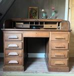 Vintage bureau met rolluik, Ophalen