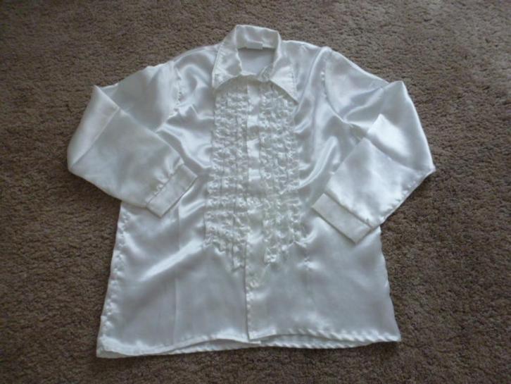 ECHT HAAST NIEUW 1 witte ruches blouse van satijn maat 152, Kinderen en Baby's, Carnavalskleding en Verkleedspullen, Zo goed als nieuw