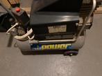 Lucht compressor, Doe-het-zelf en Verbouw, Compressors, Ophalen of Verzenden, Zo goed als nieuw, Minder dan 200 liter/min