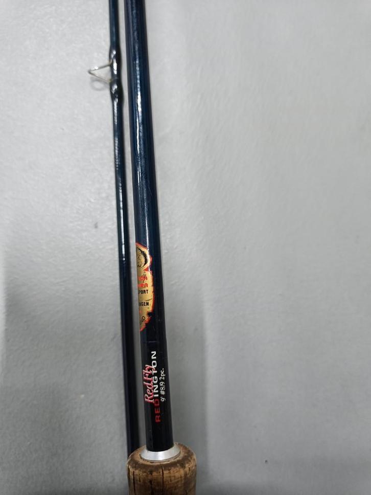 Redington Red Fly vlieghengel 9' 2d. #8-9 graphite Zie tekst, Watersport en Boten, Hengelsport | Vliegvissen, Zo goed als nieuw