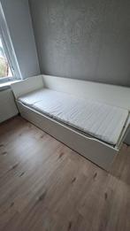 Uitschuifbare bedbank inclusief 2 matrassen 80x 200, Ophalen, Gebruikt, Wit, Tweepersoons