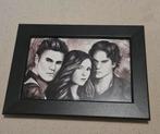 Fotolijst + Getekende Foto The Vampire Diaries Nieuw!, Ophalen of Verzenden, Nieuw, Minder dan 50 cm, Minder dan 50 cm