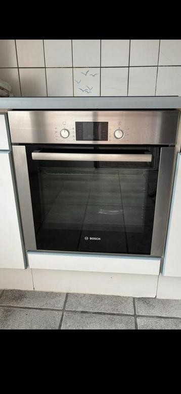 Bosch hete lucht inbouw oven 60 cm x60 cm beschikbaar voor biedingen