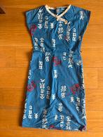 Vintage blauw jurkje met chinese tekens en parasols, Blauw, Ophalen of Verzenden, Knielengte, Maat 36 (S)