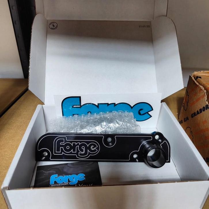 Forge Motorsport PCV Delete - VAG EA113 2.0 TFSI, Auto diversen, Tuning en Styling, Ophalen of Verzenden