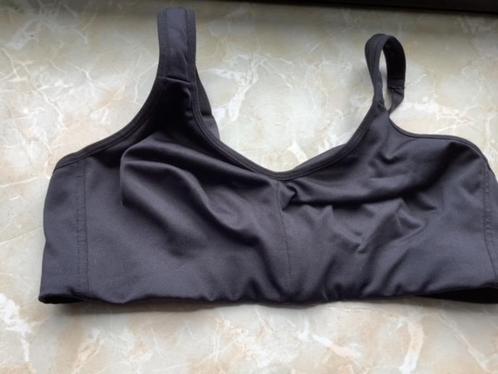 sportbeha maat 90B, Kleding | Dames, Ondergoed en Lingerie, BH, Zwart, Ophalen