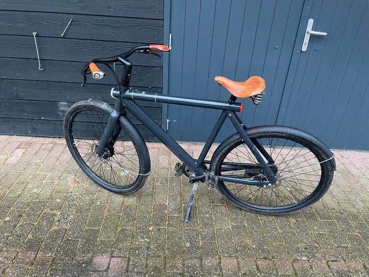 Vanmoof S2 - Strak design, perfecte stadsfiets, Fietsen en Brommers, Elektrische fietsen, Gebruikt, Vanmoof, 55 tot 59 cm, 50 km per accu of meer