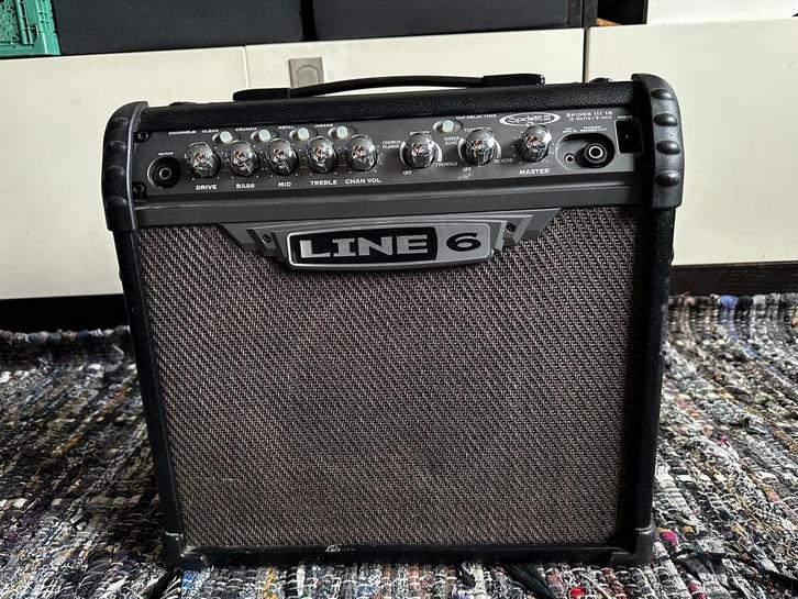 Line 6 Spider III 15W (Trade/Ruil), Muziek en Instrumenten, Versterkers | Bas en Gitaar, Gebruikt, Gitaar, Minder dan 50 watt
