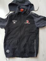 Helmond Sport windjacket in size medium, Ophalen of Verzenden, Zo goed als nieuw, Broek