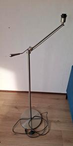 Lampvoet met voetschakelaar, Ophalen, Gebruikt, 100 tot 150 cm