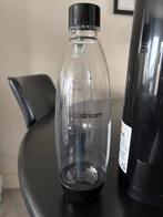 SodaStream met 2 flessen en cilinder - ZGAN, Ophalen of Verzenden, Zo goed als nieuw