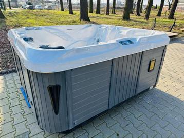 Spa 5 persoons merk Balboa (gebruikt) beschikbaar voor biedingen