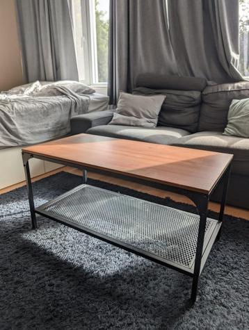 Salontafel industrieel Ikea beschikbaar voor biedingen