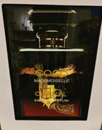 Glasschilderij Coco Chanel Mademoiselle pistool 60x80cm, Huis en Inrichting, Woonaccessoires | Schilderijen, Tekeningen en Foto's