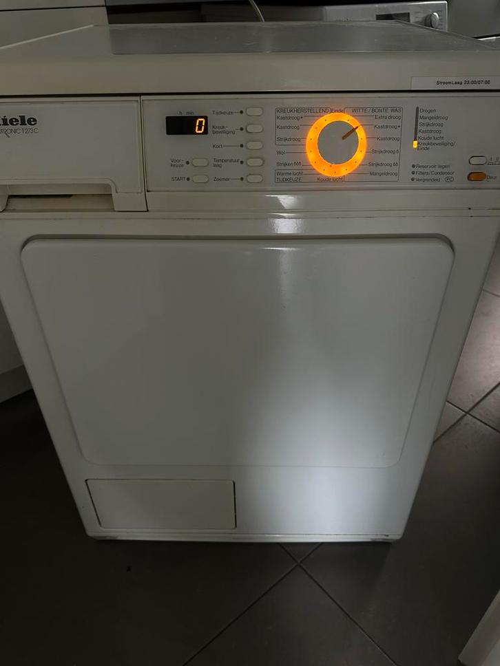 Miele Wasdroger - Condensdroger ERROR 0 voor de handy men, Witgoed en Apparatuur, Wasdrogers, Gebruikt, Condens, Voorlader, 6 tot 8 kg