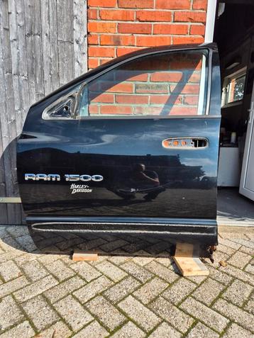 Dodge ram bestuurdersdeur 3gen beschikbaar voor biedingen