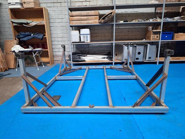 Stalen stallingsbok sloep of visboot e.d., Watersport en Boten, Accessoires en Onderhoud, Zo goed als nieuw, Overige typen, Ophalen