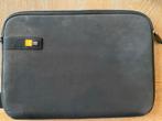 Laptophoes CaseLogic 13.3 inch, Computers en Software, Ophalen of Verzenden, 13 inch, Gebruikt