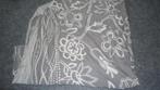 viscose tricot lichtgrijs gebroken wit bloemen 150 cm bij 88, Overige materialen, 120 cm of meer, Wit, Nieuw
