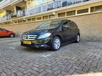 Mercedes B200 1.8CDI 2014 AUTOMAAT NAVI PDC APK| 2e eigenaar, Auto's, Te koop, Geïmporteerd, 5 stoelen, 1405 kg