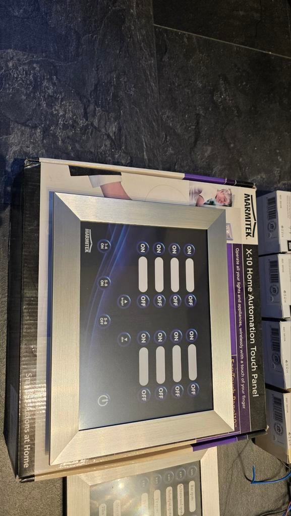 Marmitek X-10 Home Automation Touch Panel, Doe-het-zelf en Verbouw, Alarmsystemen, Gebruikt, Draadloos, Ophalen of Verzenden, Compleet systeem