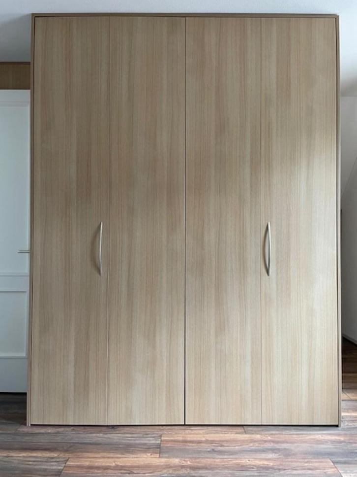 Inloopkast, Huis en Inrichting, Kasten | Kledingkasten, Gebruikt, 200 cm of meer, 150 tot 200 cm, 75 cm of meer, Met deur(en)