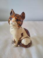 Oud beeldje van een kat., Ophalen of Verzenden, Gebruikt, Dier