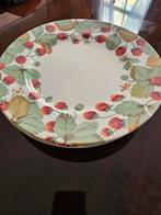5 Borden met Aardbeienmotief, Gebruikt, Ophalen of Verzenden, Bord(en), Overige stijlen