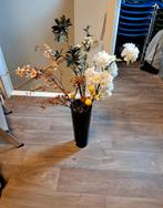 Mooie zwarte vaas, Huis en Inrichting, Woonaccessoires | Vazen, Steen, Zwart, Ophalen of Verzenden, Zo goed als nieuw