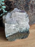 Amethist met calciet en goethiet, Ophalen of Verzenden, Mineraal