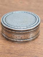Zilveren dekseldoosje, Frankrijk, 19e eeuw, Antiek en Kunst, Ophalen of Verzenden, Zilver
