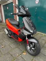 Gilera Runner 180 DD Fluo Rosso HT tuned stage 1, Fietsen en Brommers, Scooters | Piaggio, Ophalen, Overige modellen, Zo goed als nieuw