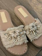 Dames slippers maat 38, Kleding | Dames, Schoenen, Slippers, Beige, Ophalen of Verzenden, Gedragen