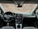 Volkswagen Golf 1.0 TSI 110pk 5D 2017 Grijs, Auto's, Zwart, USB, Handgeschakeld, 3 cilinders