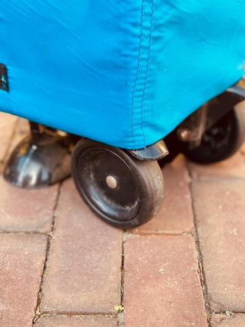 Campingbed reisbed blauw Koelstra beschikbaar voor biedingen