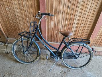 Te koop oma fiets  beschikbaar voor biedingen